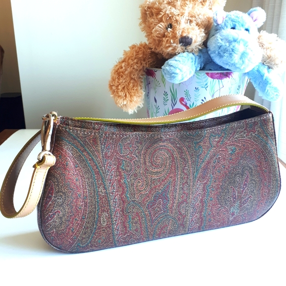 Luxury Style Small Shoulder Bag - Picture 3 of 8